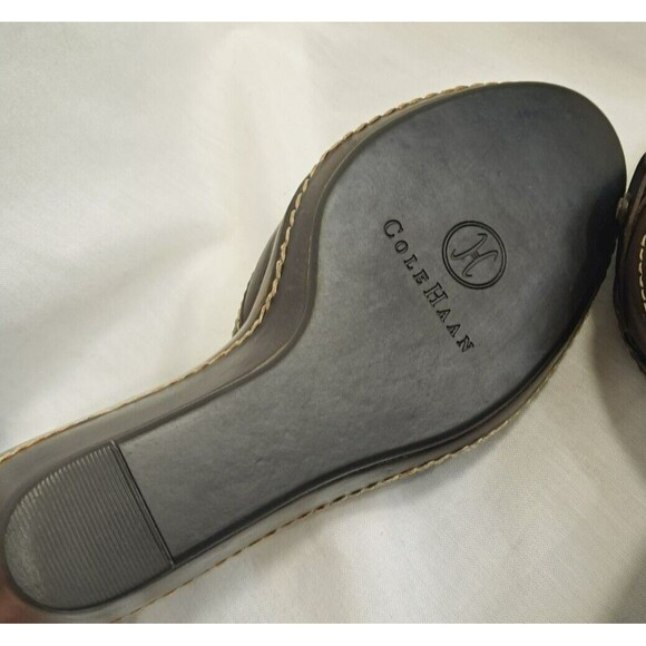 Cole Haan D19012 Women’s 7.5 B Wedge Slide Sandals Brown Leather Chain Accent - Picture 9 of 10